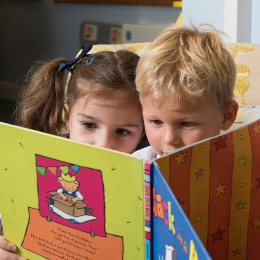 two children reading